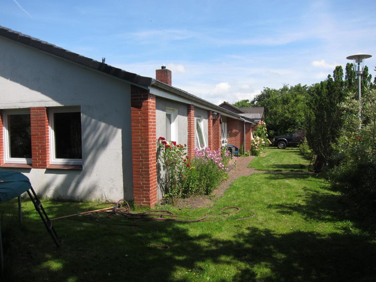Ferienhaus In Buesumer Deichhausen - Buesum An Der Nordsee Fuer Bis Zu 9 Personen エクステリア 写真