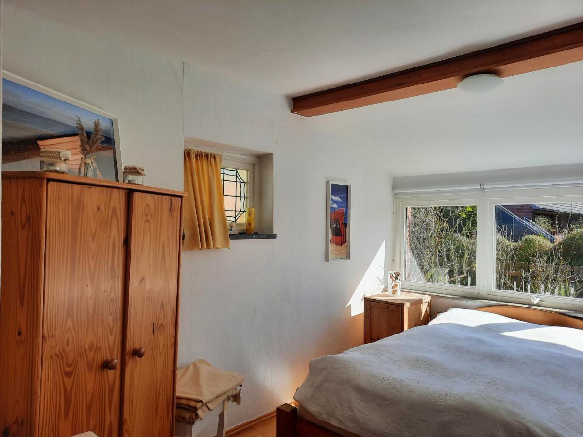 Ferienhaus In Buesumer Deichhausen - Buesum An Der Nordsee Fuer Bis Zu 9 Personen エクステリア 写真