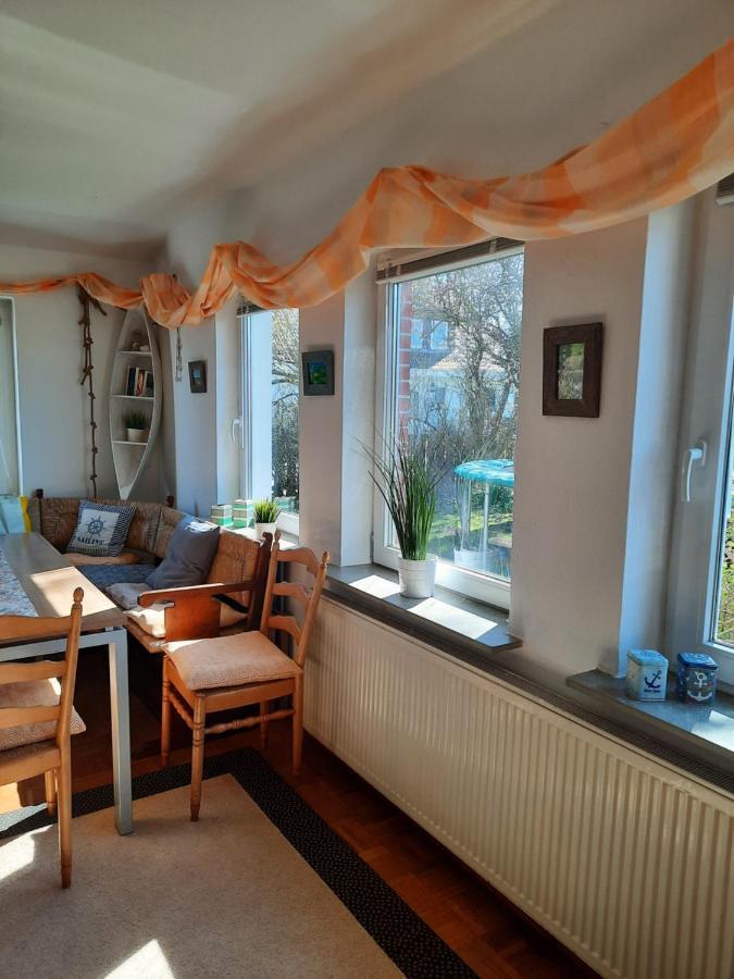 Ferienhaus In Buesumer Deichhausen - Buesum An Der Nordsee Fuer Bis Zu 9 Personen エクステリア 写真